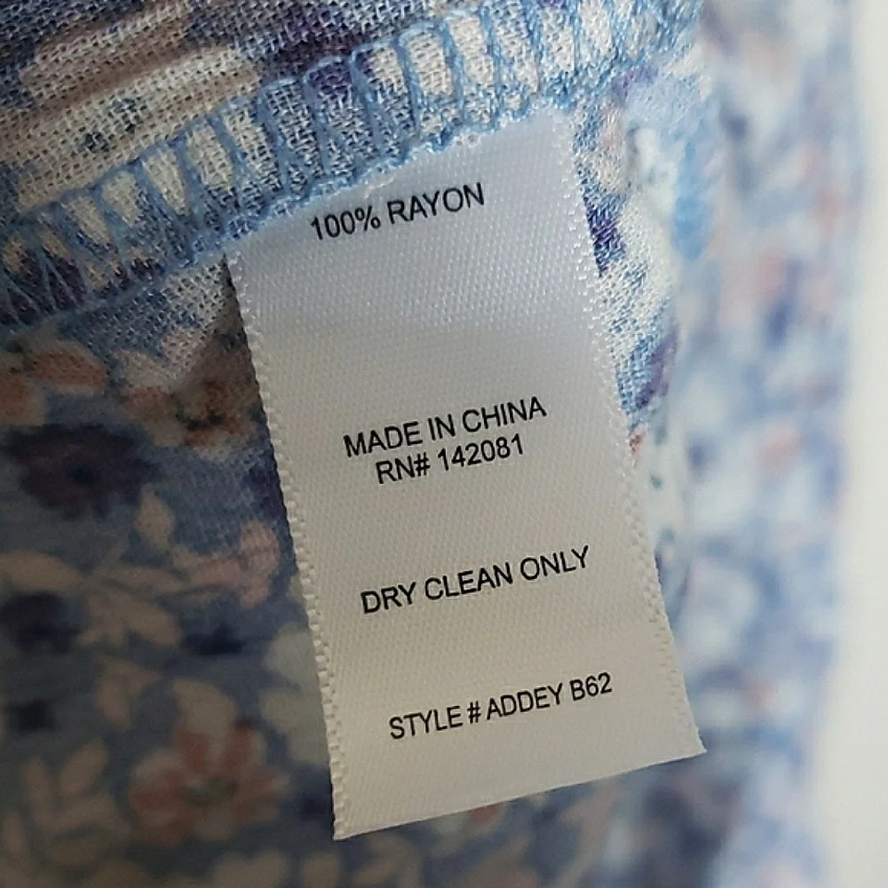 Altar'd State Tiered Floral Dress Scoop Neck Short Puff Sleeves Blue Multicolor - Picture 13 of 13